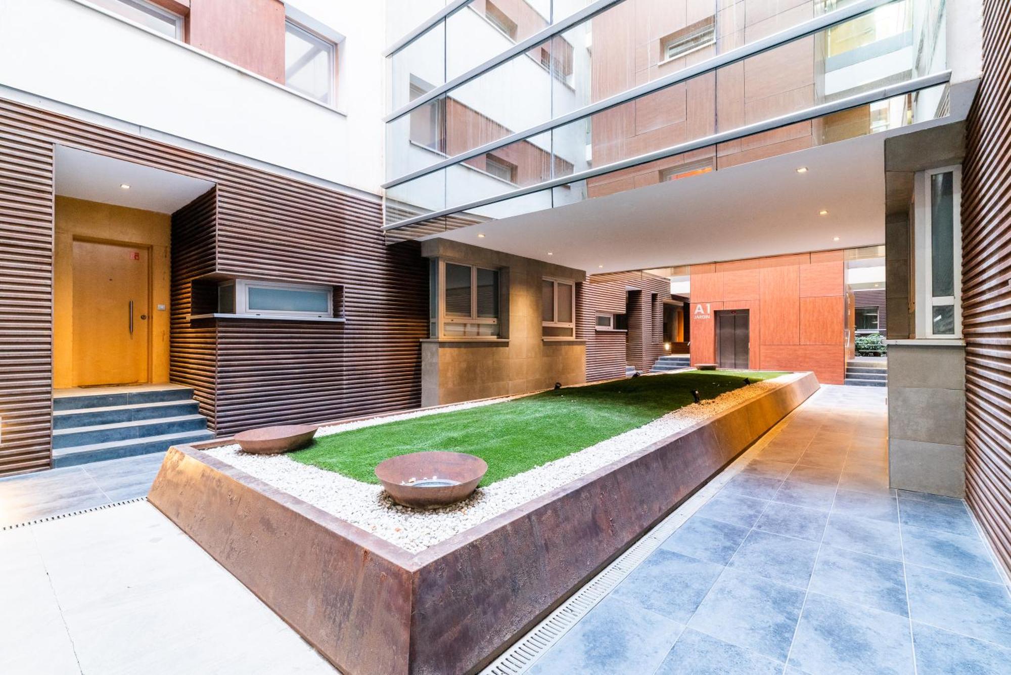 Tuguest Avenida De La Investigacion - Free Parking Apartamento Granada Exterior foto